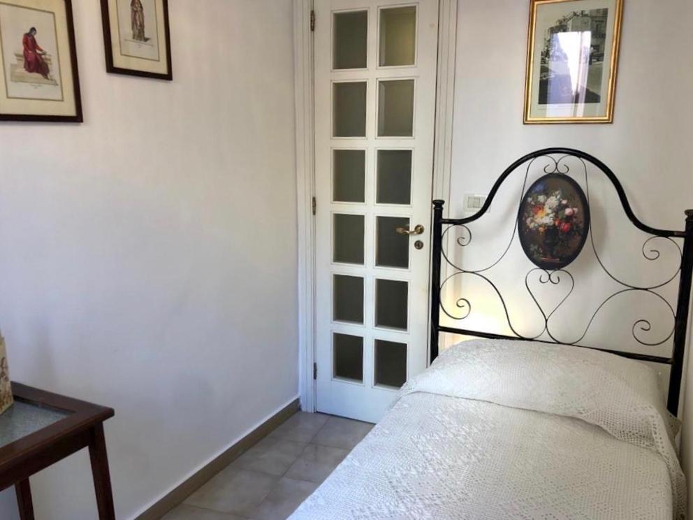 Casa Cariddi Boutique Apartment Таорміна Екстер'єр фото